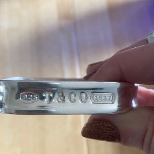 Tiffany&Co square bangle